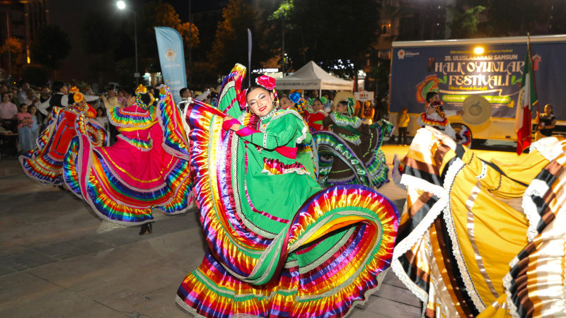 Ritmin Ahengi Samsun’da: Halk Oyunları Festivali Coşkusu