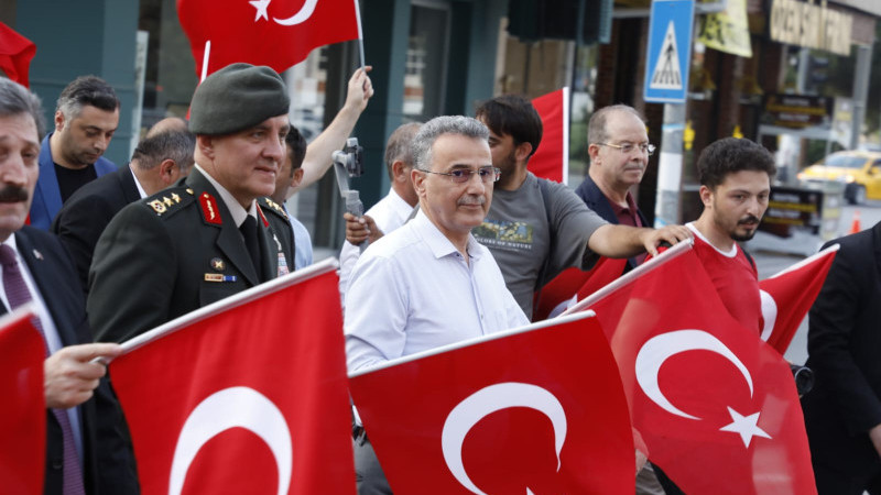 Başkan Kurnaz: “15 Temmuz, destansı bir direnişin simgesidir”